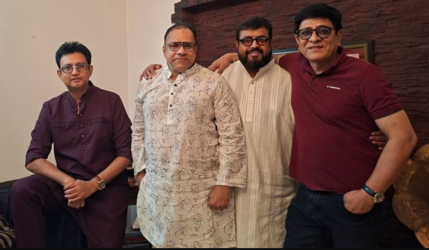 একসঙ্গে নব্বই দশকের পর্দা কাঁপানো চার তারকা