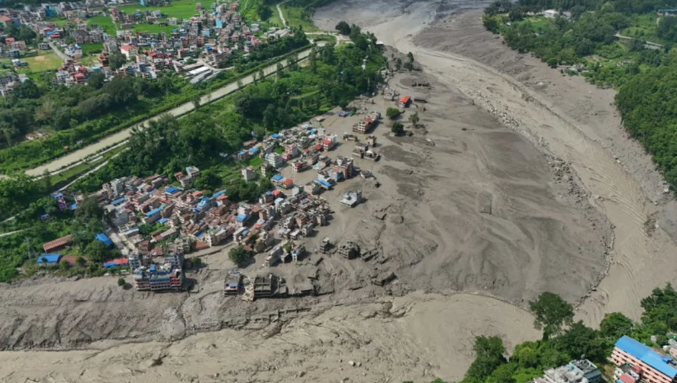 নেপালে আকস্মিক বন্যায় নিহত বেড়ে ১৬২, নিখোঁজ প্রায় ৪০০
