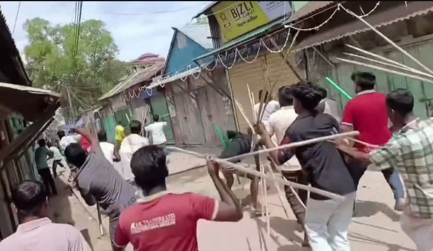 কিশোরগঞ্জে বিএনপির দুগ্রুপের সংঘর্ষে আহত অর্ধশতাধিক