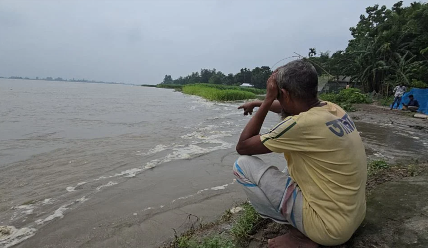 দ্রুত বাড়ছে তিস্তার পানি, ভাঙনের শঙ্কায় ৯ গ্রামের মানুষ