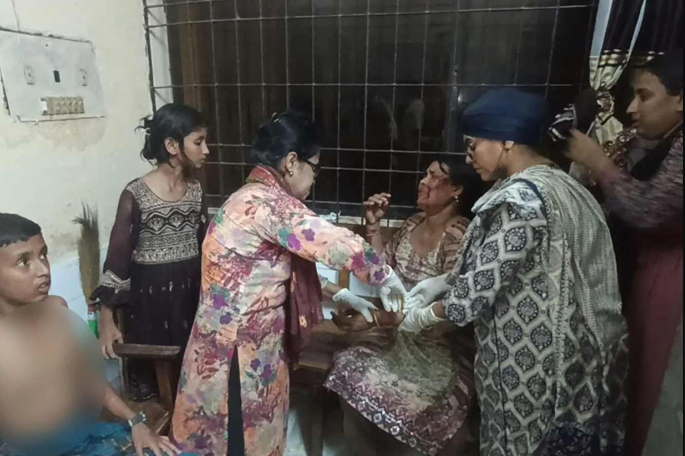 ব্রাহ্মণবাড়িয়ায় কুকুরের কামড়ে নারী-শিশুসহ আহত ৩০