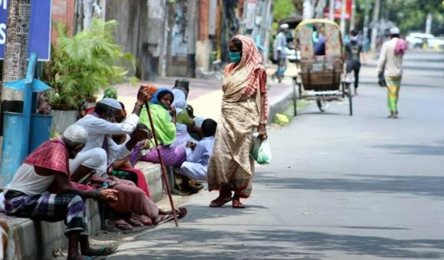 চলতি বছর দেশে দরিদ্র মানুষের সংখ্যা বেড়েছে