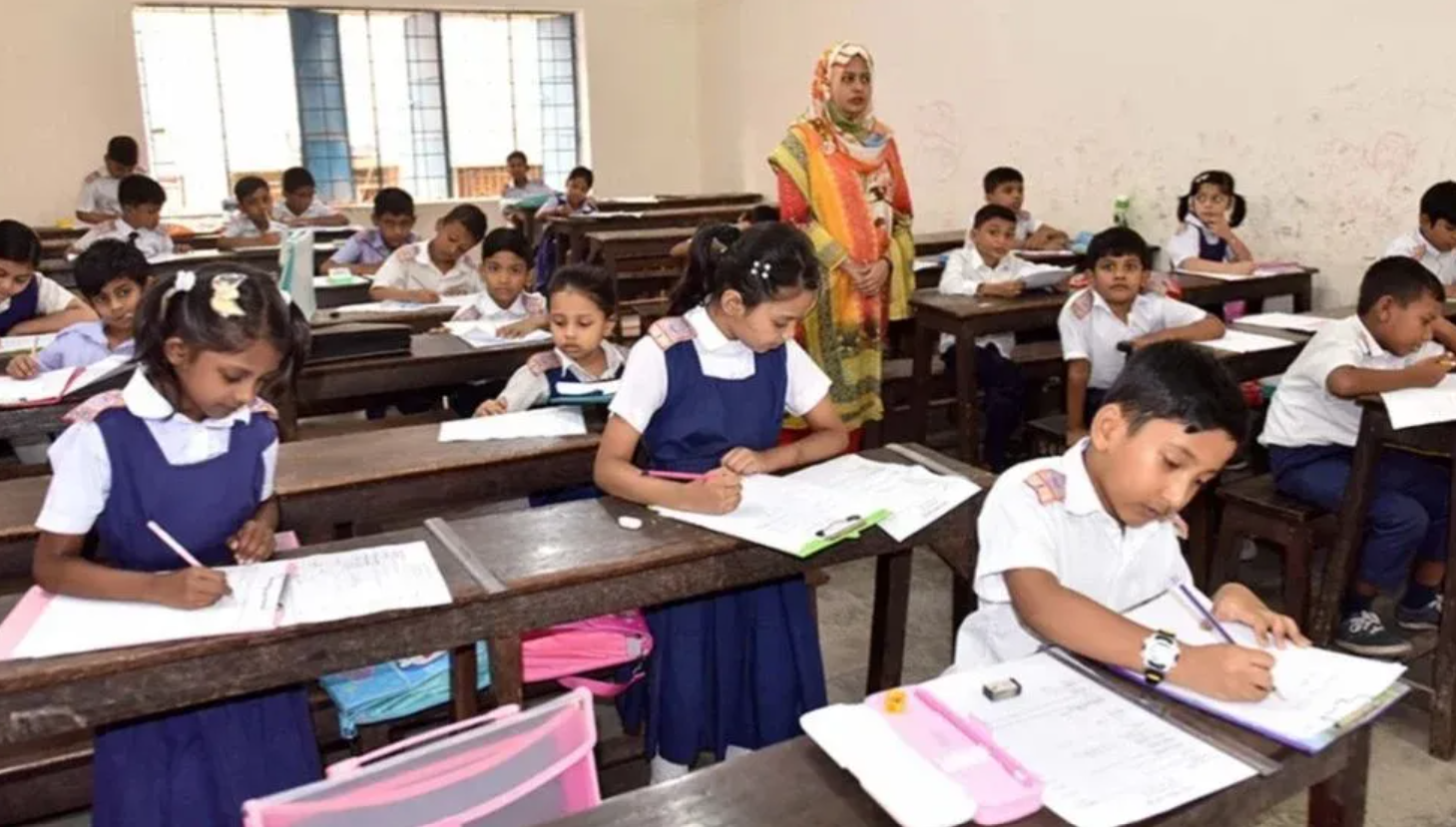 সব বিদ্যালয়ে ভর্তি পরীক্ষা বাতিল চেয়ে রিট