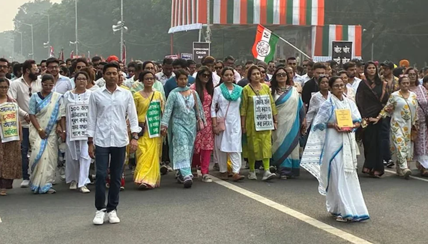 আজ কলকাতায় মমতার দলের বিক্ষোভ মিছিল
