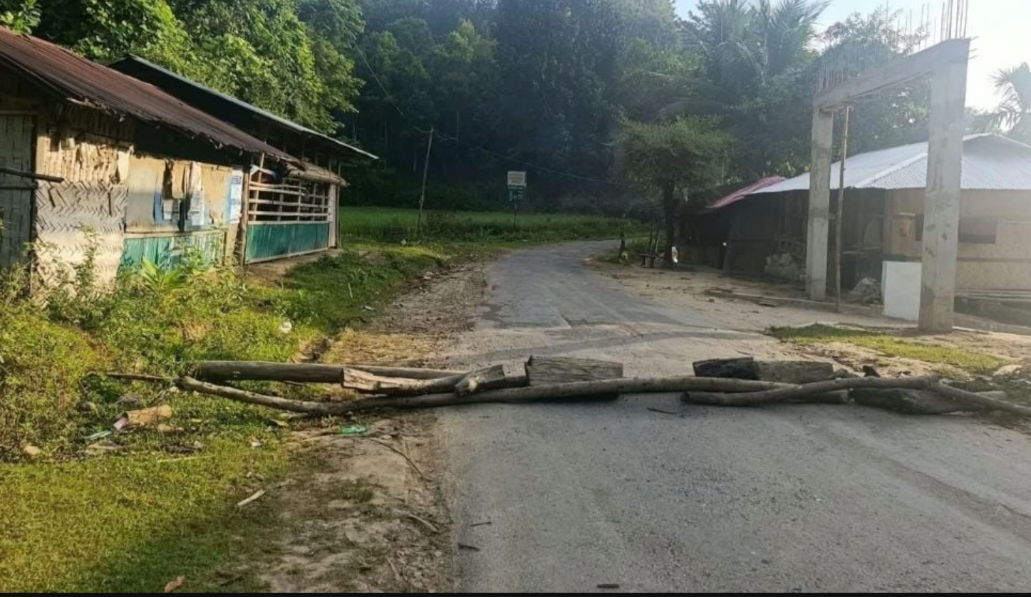 সাজেকে ফের অনির্দিষ্টকালের অবরোধ, বন্ধ পর্যটনকেন্দ্র