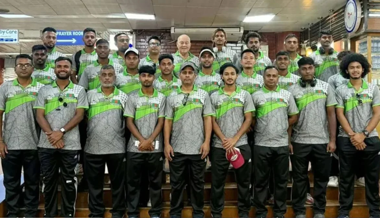 এশিয়ান চ্যাম্পিয়ন্স ট্রফি খেলতে ভারত গেল বাংলাদেশ হকি দল