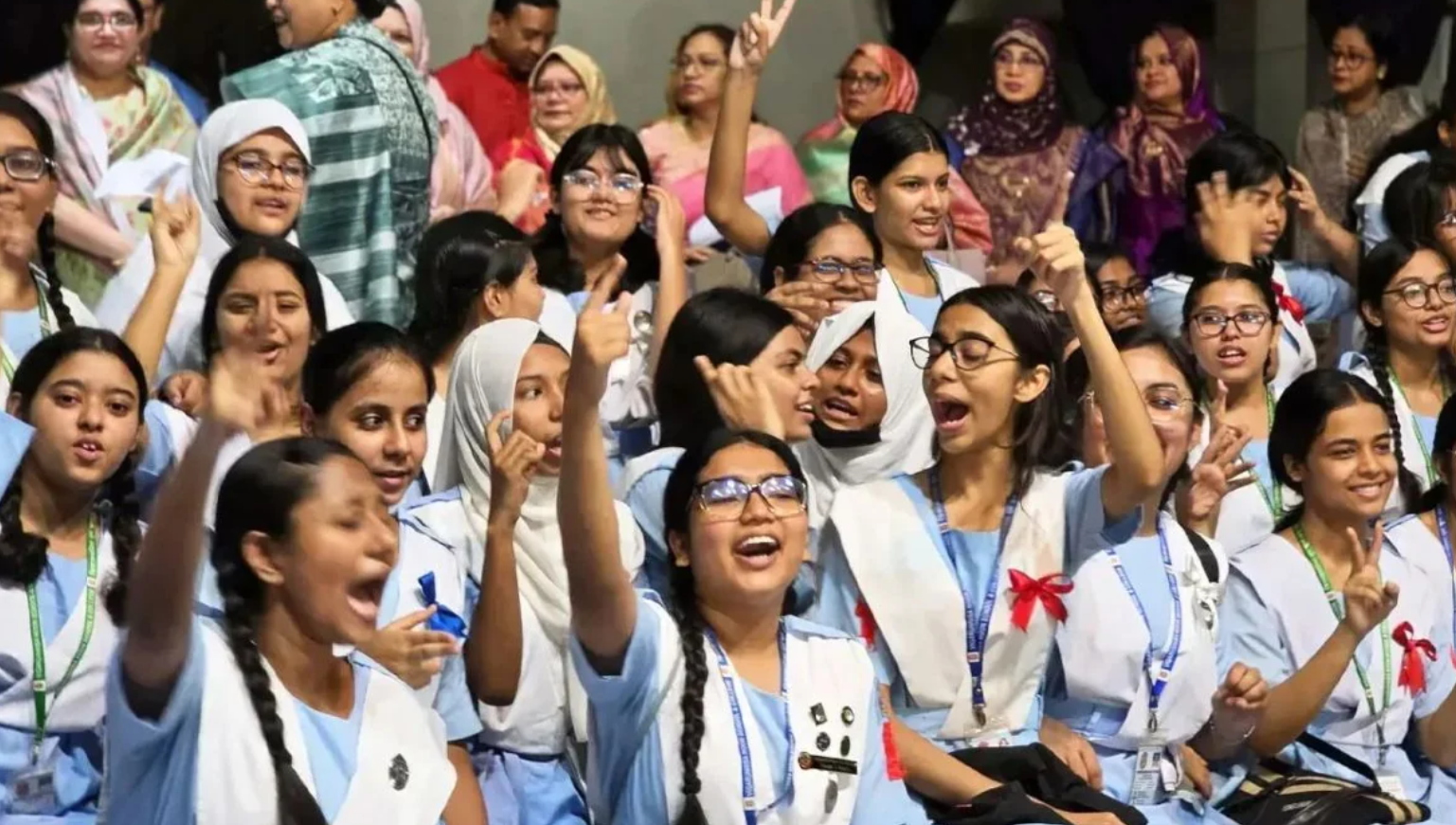 এইচএসসি ও সমমান পরীক্ষার ফল প্রকাশ, পাশের হার ৫২.১২ শতাংশ